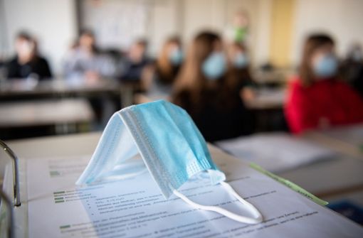 Schüler und Lehrer in Hotspots brauchen bald negativen Corona-Test