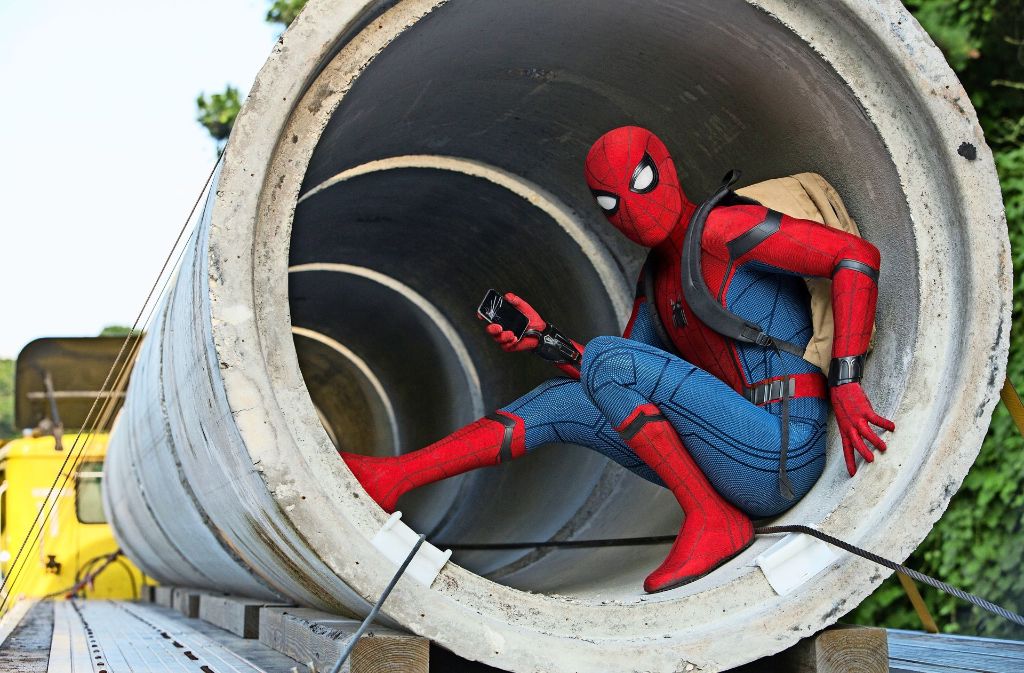 Tom Holland spielt Spider-Man als einen Teenie der Selfie-Generation. Foto: Sony Pictures