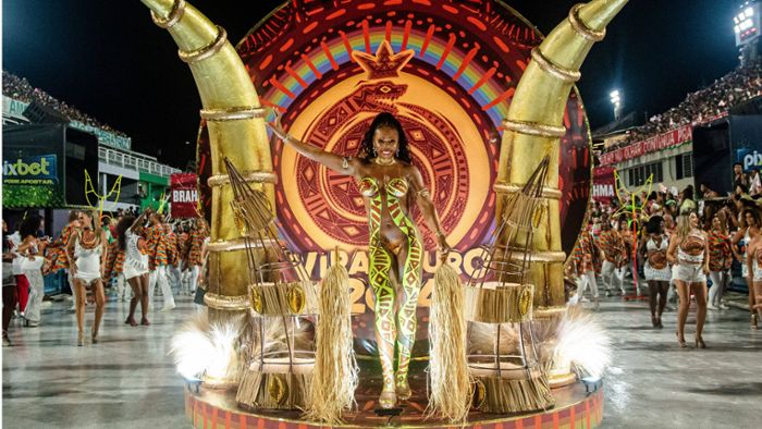 Brasilien: Schlüsselübergabe an „König Momo“: Karneval in Rio de Janeiro beginnt