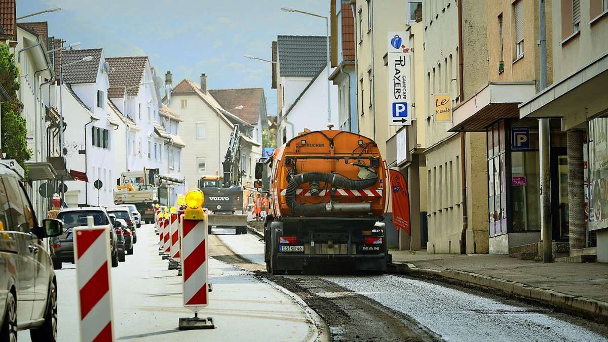 Sanierung der B 10 in Geislingen: Diamanten reißen den Asphalt auf