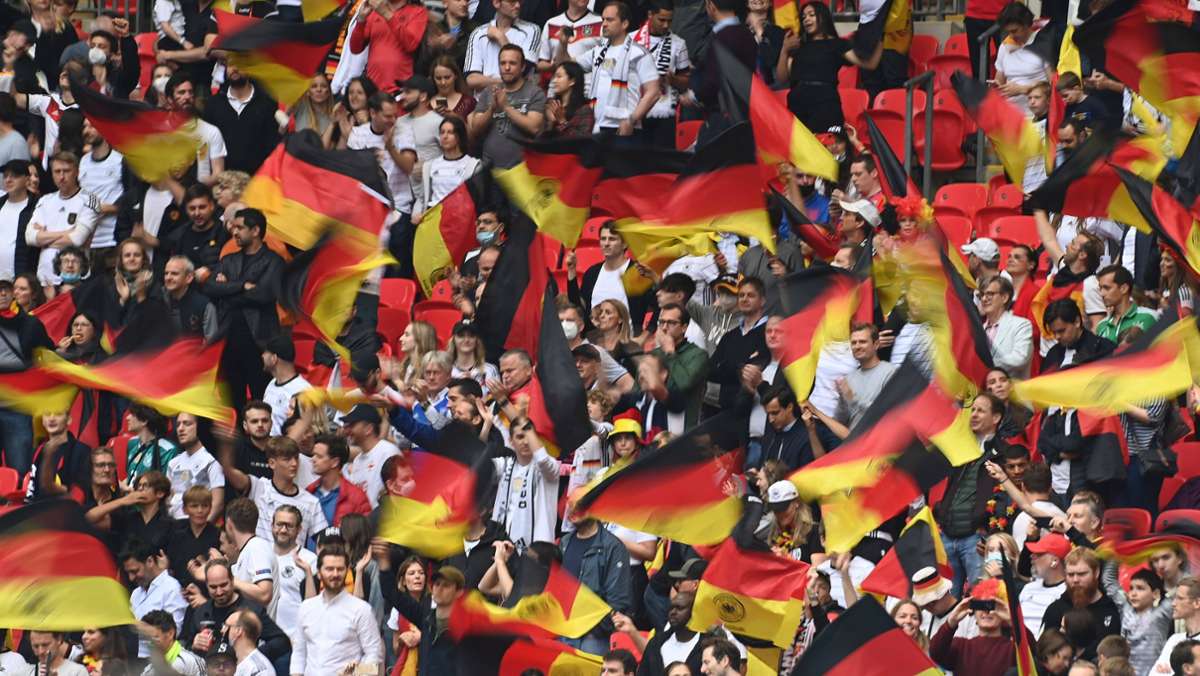 EM 2021 im Wembley-Stadion: Brite sammelt 33500 Pfund für weinendes deutsches Mädchen