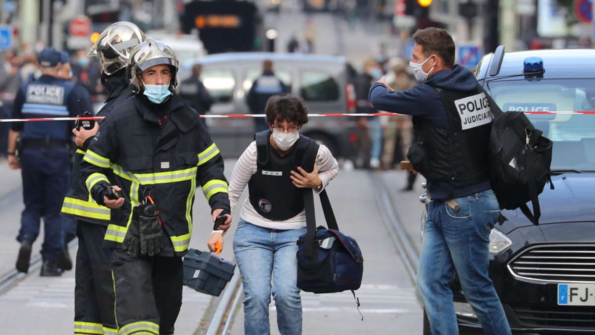 Gewalttat in Frankreich: Terrorverdacht: Tote und Verletzte bei Messerattacke in Nizza