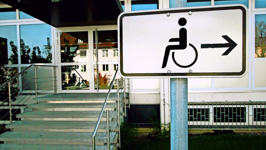 Nachtleben: Türsteher weist Rollstuhlfahrer  ab