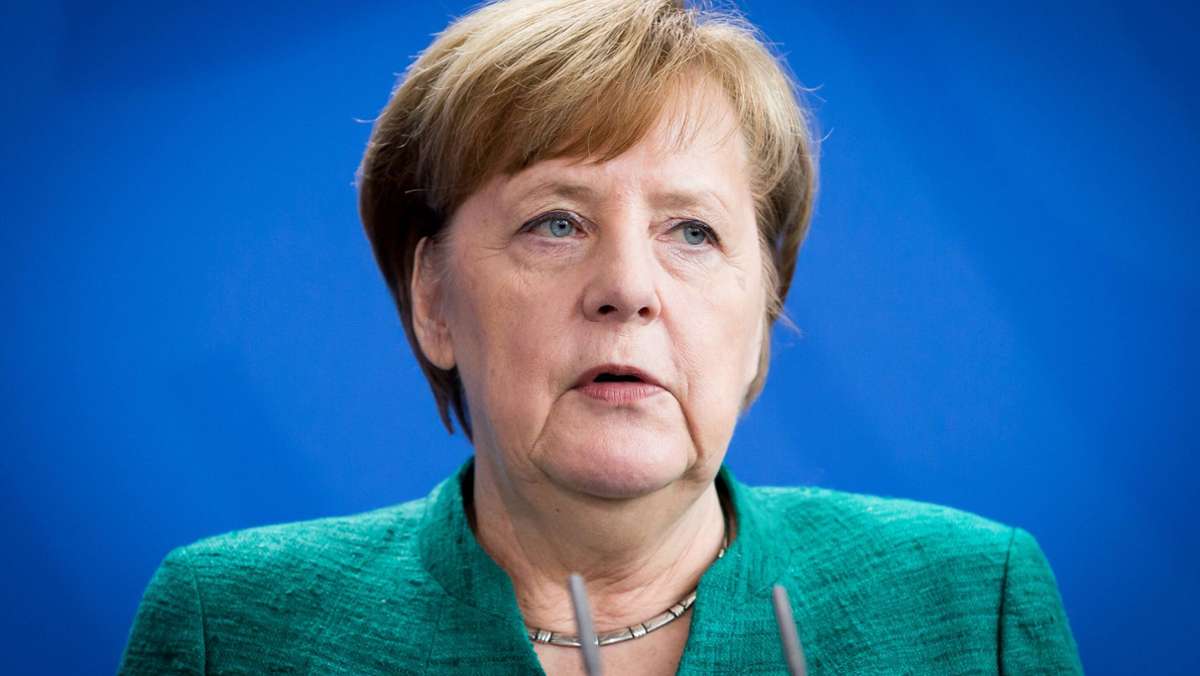 Wohl keine Reise zu Gorbatschow -Trauerakt: Ex-Kanzlerin Angela Merkel am Knie verletzt
