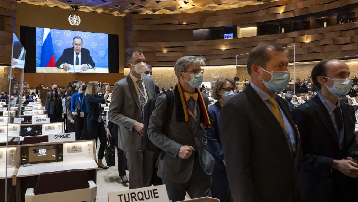 Protest gegen Krieg in der Ukraine: Dutzende Länder verlassen bei Lawrow-Rede in Genf den Saal