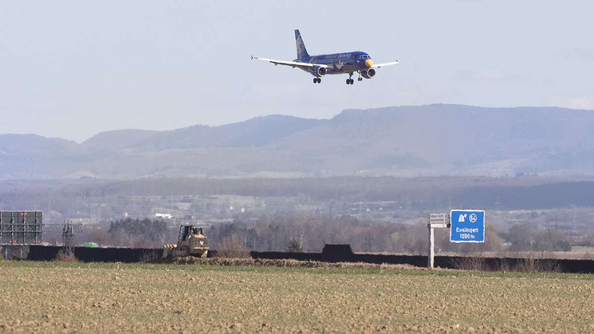 Flugrouten-Debatte im Kreis Esslingen: Angst vor mehr Flügen auf der neuen Route