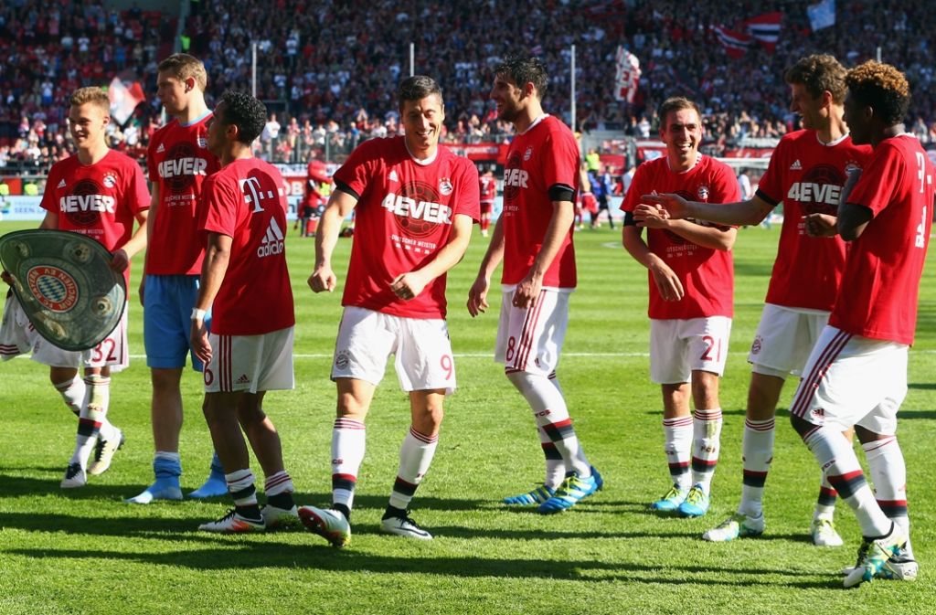 Nach dem 2:1 gegen Ingolstadt feiert der FC Bayern München schon mal seinen vierten Titel als deutscher Meister. Foto: Getty