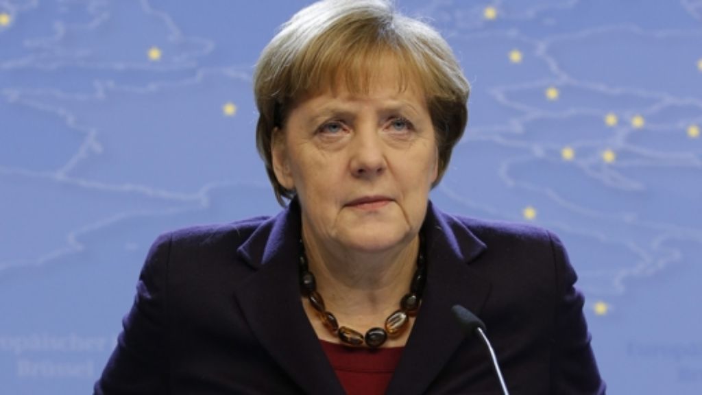 Von Merkel und Bundestag: Hackerangriff legt Internetseiten lahm