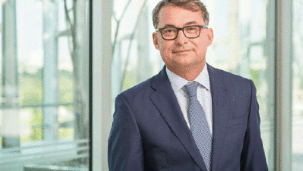  Der gebürtige Karlsruher ist ein Kenner der Notenbank, bis 2016 gehörte er dem Vorstand an. Aktuell arbeitet Nagel bei der Bank für Internationalen Zahlungsausgleich. 