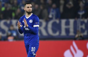 Schalke-Profi wehrt sich gegen „an Rassismus grenzende Kritik“
