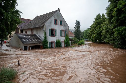 Überflutungen und Tote – Starkregen verursacht Chaos