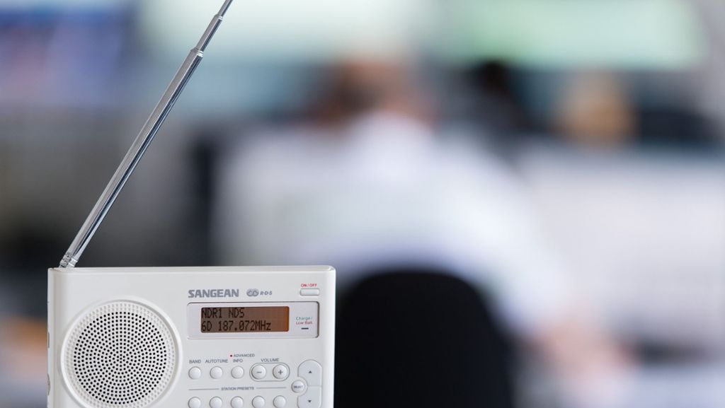Streit beim Radio: Am Mittwoch droht UKW-Sendern das Aus