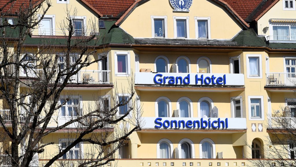 Trotz Tourismusverbot wegen Coronavirus: Warum wohnt der thailändische König in einem Hotel in Garmisch?