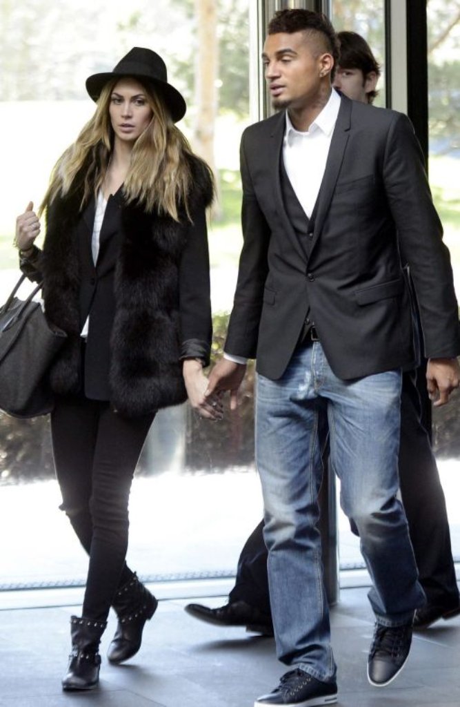 Der Mittelfeldstar vom AC Mailand, Kevin-Prince Boateng, mit seiner Freundin, dem Model Melissa Satta.