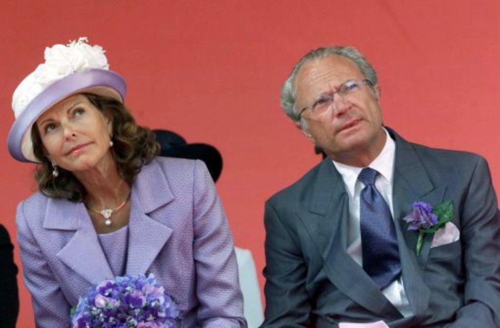2000: Königin Silvia und Carl Gustaf von Schweden bei der feierlichen Einweihung der Öresund-Verbindung.