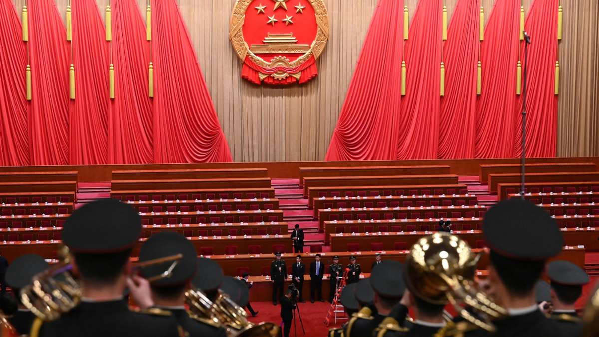 Regierung: Chinas Volkskongress endet: Höheres Militärbudget abgesegnet
