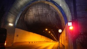 Trio besprüht Wagenburgtunnel und wird festgenommen