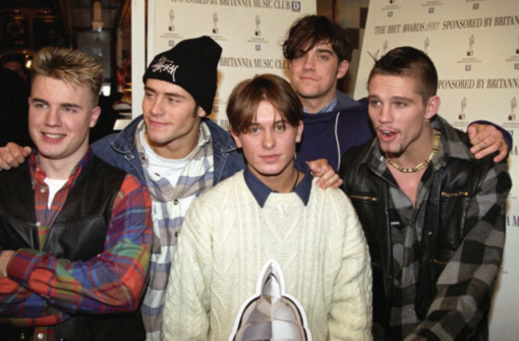 Rückblende: Nicht umsonst wird Take That die "Mutter aller Boygroups" genannt. 1994 landet die niedliche Boyband mit "Back For Good" in 31 Ländern einen Nummer-eins-Hit.