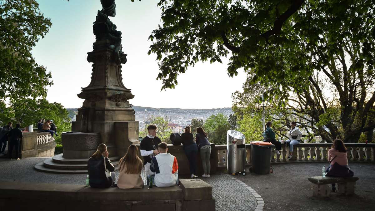 Corona-Regeln in Stuttgart: Milde Temperaturen und Alkoholverbot – So verlief der Samstag in der Stadt