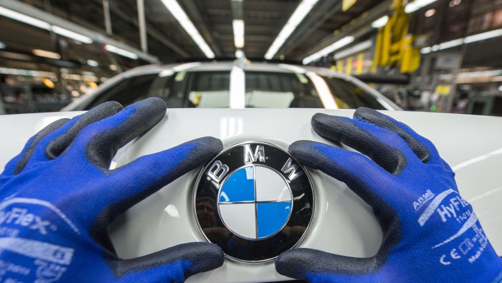 BMW: Münchner Autobauer verlängert Produktionsstopp