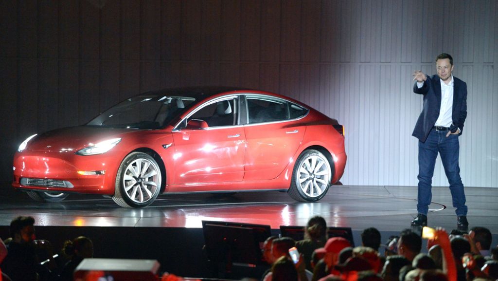 Tödlicher Unfall in Kalifornien: Angehörige verklagen  Tesla wegen Autopiloten