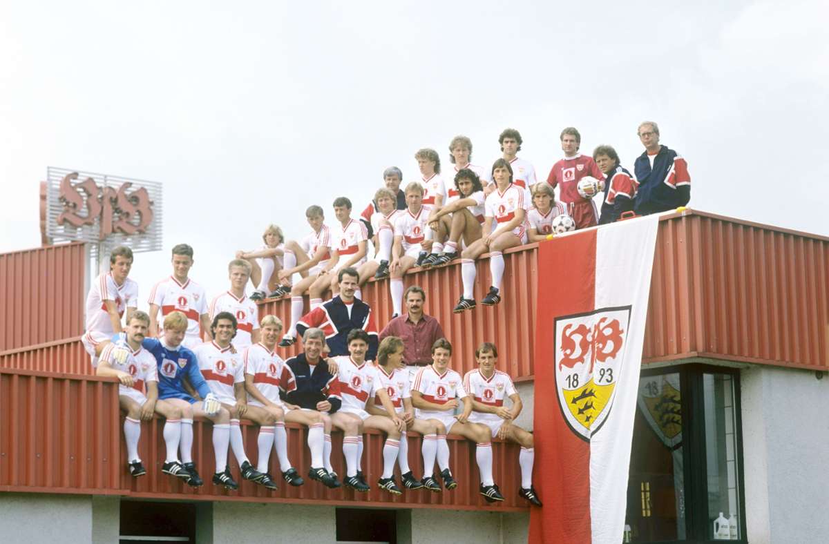Dem VfB aufs Dach gestiegen: Die Spieler der Saison 1988/1989.