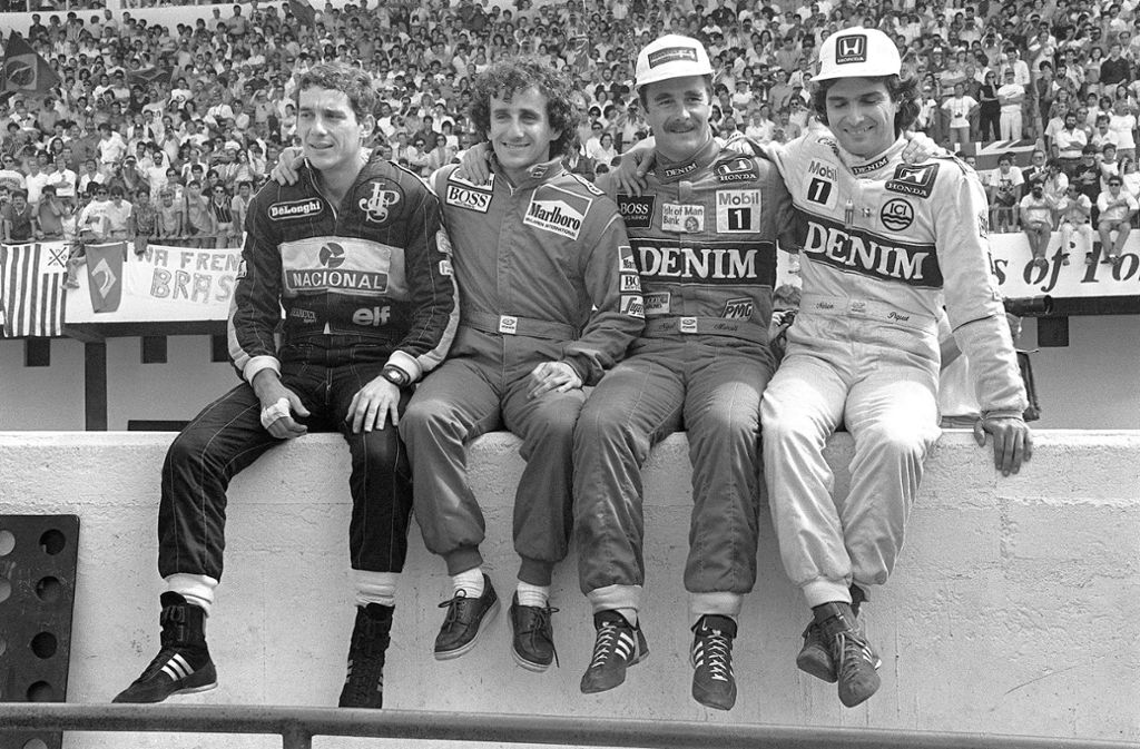 Senna und Prost sitzen hier neben Nigel Mansell und Nelson Piquet (ganz rechts), die sich auch nicht gut verstanden. Piquet bezeichnete Mansells Frau einmal als „hässlich“.