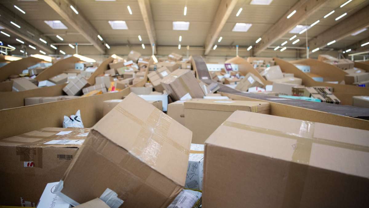 Paketboom wegen Corona-Pandemie erwartet: Weihnachten bringt Paketbranche auf Hochtouren –  Extraschub Corona