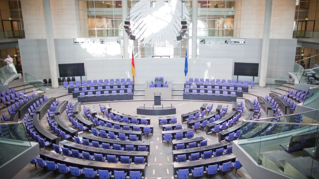 Bundestag beschließt Reform: Geheimdienste sollen stärker kontrolliert werden