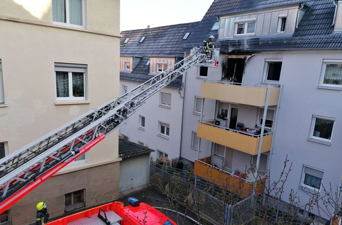 Im Stuttgarter Süden ist in einer Wohnung ein Brand ausgebrochen. Foto: Andreas Rosar/Fotoagentur Stuttgart