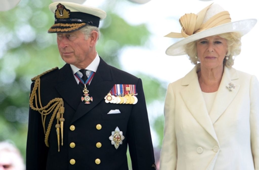 ... Prinz Charles mit seiner Frau Camilla sowie ...