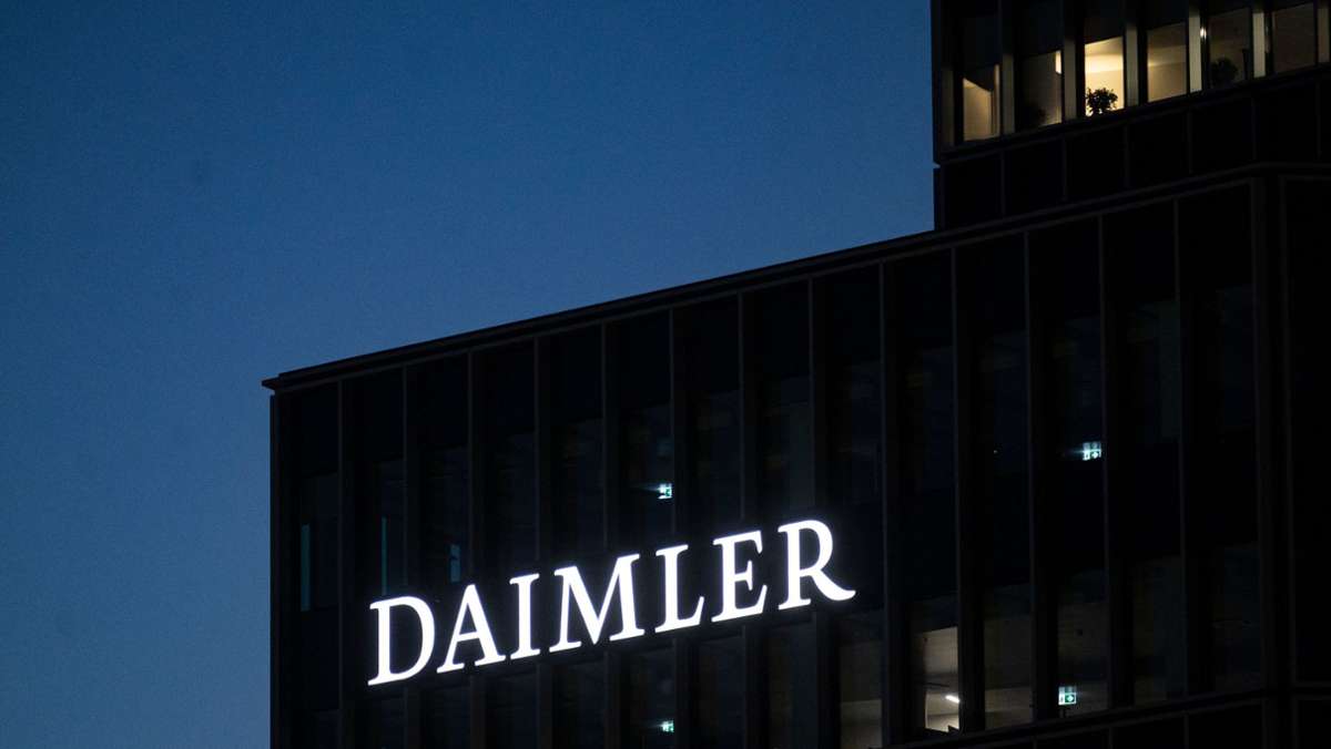 Im Schlussquartal des vergangenen Jahres verzeichnet Daimler einen Verkaufseinbruch – und fällt mit seiner Marke Mercedes sogar hinter BMW zurück. Die Hintergründe. 