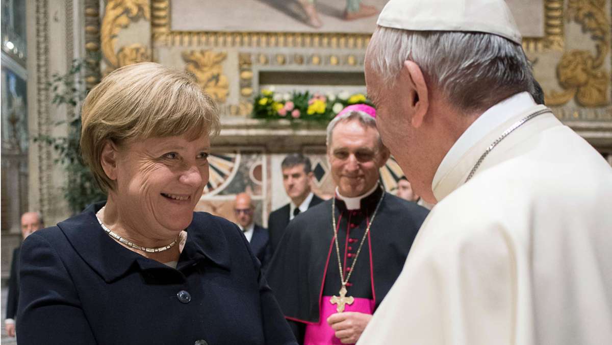 Angela Merkel im Vatikan: Bundeskanzlerin zu Audienz bei Papst Franziskus empfangen
