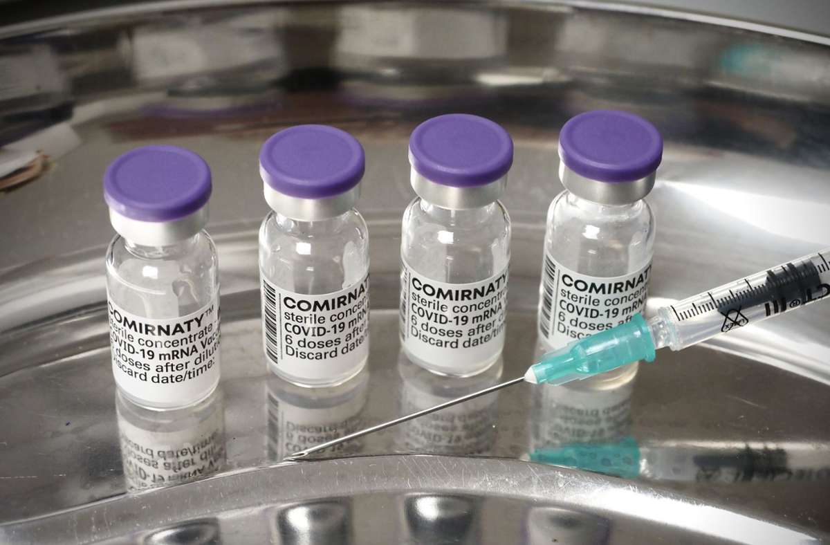 Es soll mehr Dosen des Biontech-Impfstoffs geben (Symbolbild). Foto: dpa/Soeren Stache