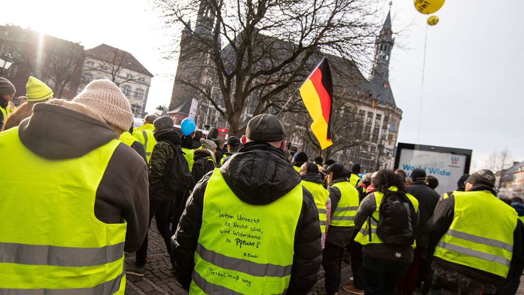 Deutsch-französischer Freundschaftsvertrag: 120 Gelbwesten demonstrieren in Aachen