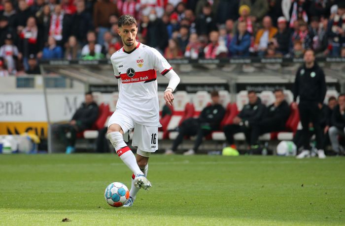 Mittelfeldspieler des VfB Stuttgart: Wie soll Atakan Karazor sportlich ersetzt werden?