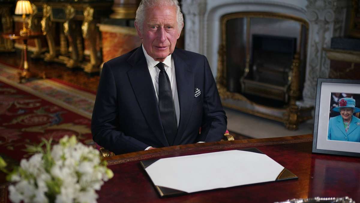 Nach Tod von Queen Elizabeth II.: König Charles III. verspricht lebenslangen Dienst