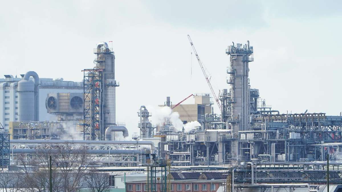Industrie: Umsatz in Chemiebranche sinkt