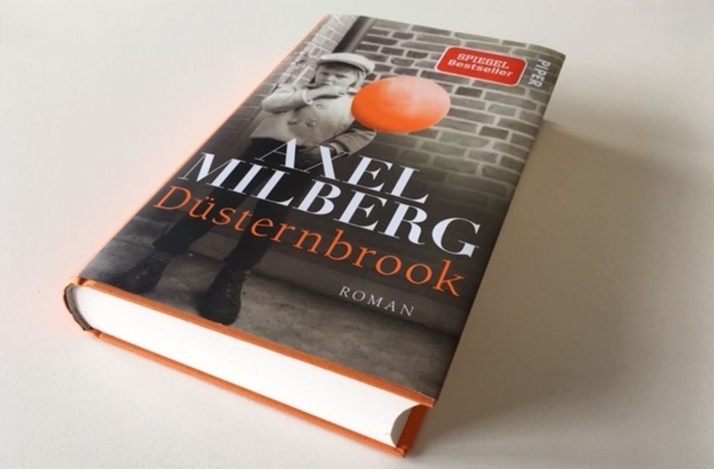 „Düsternbrook“ von Axel Milberg, Piper-Verlag, 22 Euro. Foto: NG