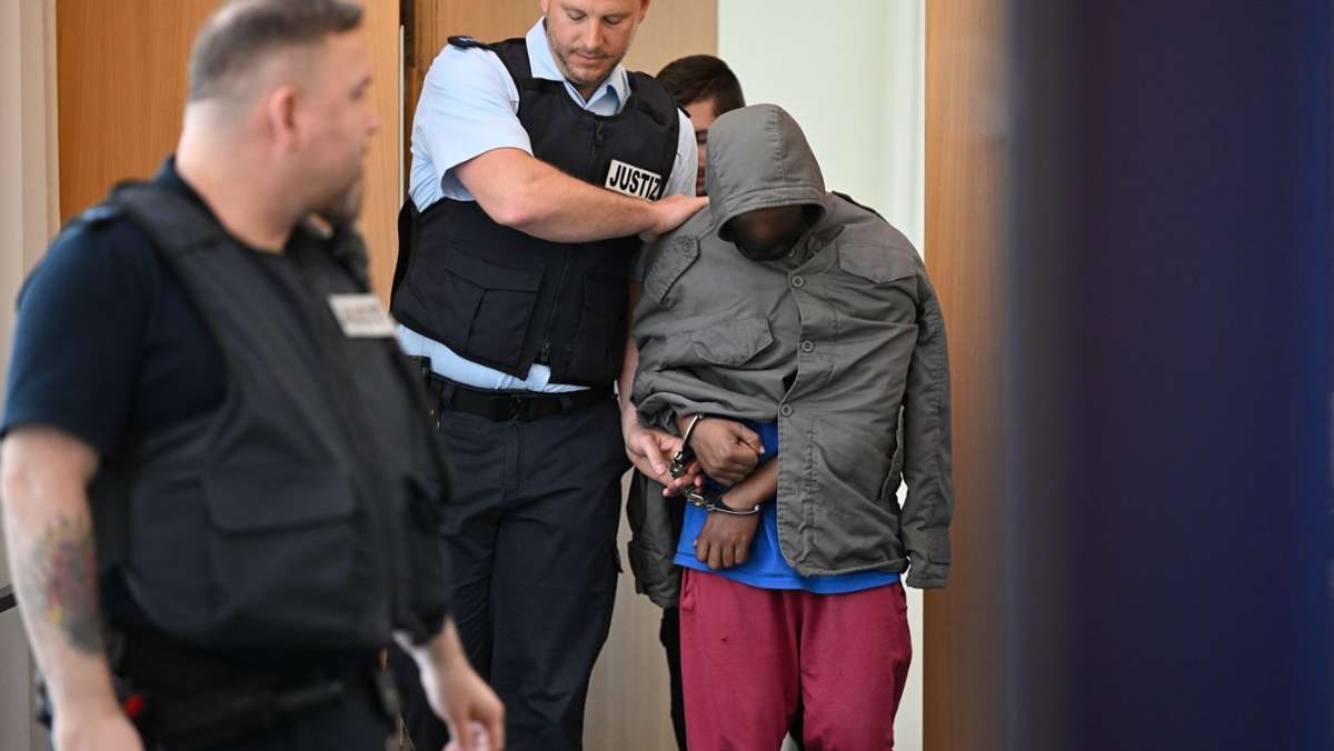 Messerangriff von Illerkirchberg: 27-Jähriger zu lebenslanger Haft verurteilt