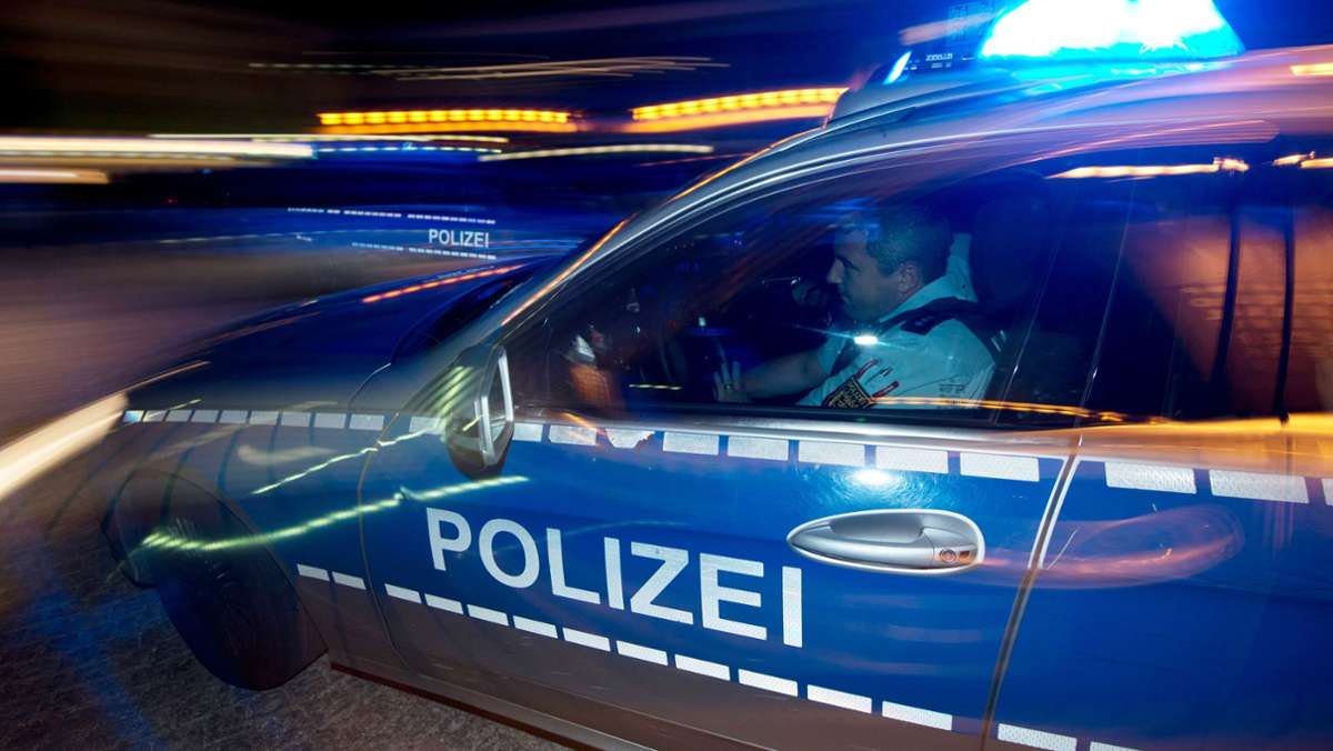 Vorfall in Bietigheim-Bissingen: Mehrere Männer schlagen auf 41-Jährigen ein – Zeugen gesucht