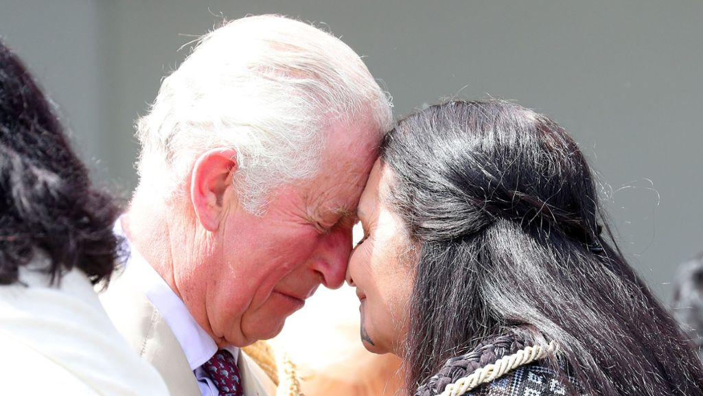 Prinz Charles und Herzogin Camilla in Neuseeland: Royals auf Tuchfühlung mit den Ureinwohnern