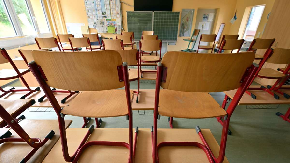 Brandenburg: Lehrer soll Schüler verprügelt haben - Rassistisches Motiv?