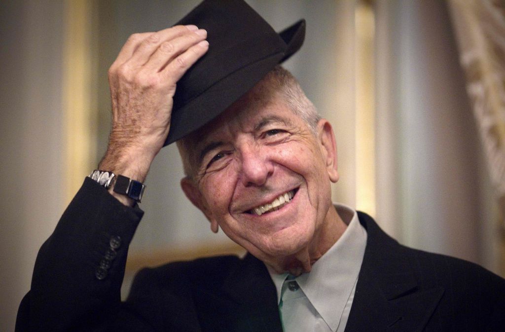 Der kanadische Poet und Musiker Leonard Cohen starb am 10. November im alter von 82 Jahren. Sein letztes Album hieß "You Want It Darker" - darin beschreibt er, dass er ausgelaugt und erschöpt vom Erdendasein ist.