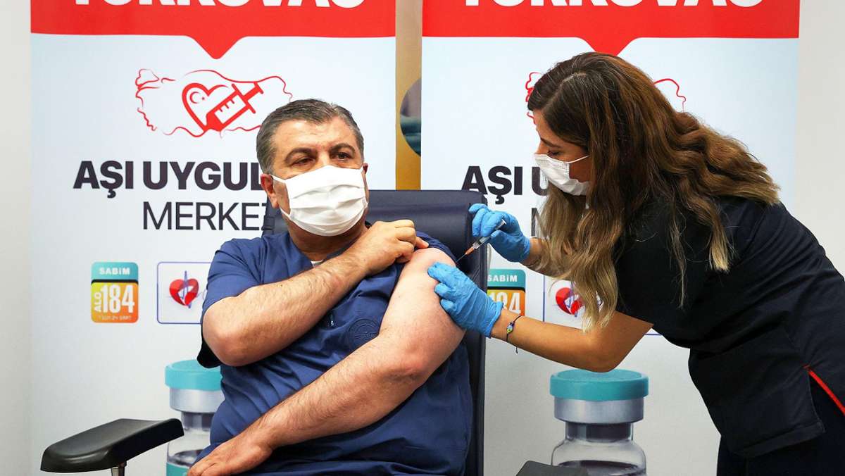 Coronavirus: Türkischer Impfstoff „nur eine Flüssigkeit“?