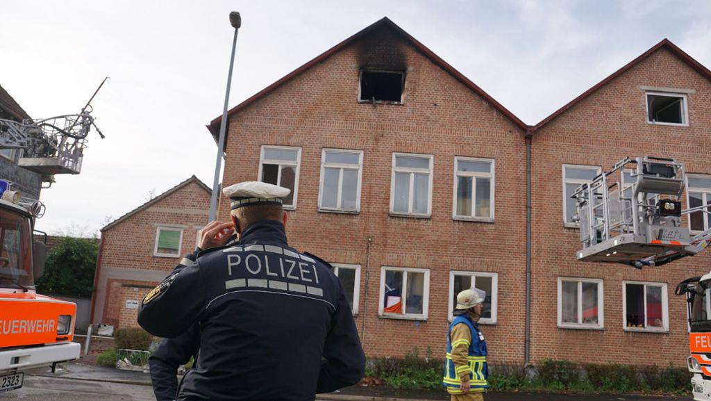 Feuer in Oberesslingen: Ein Verletzter – Paketzusteller verhindert  Schlimmeres