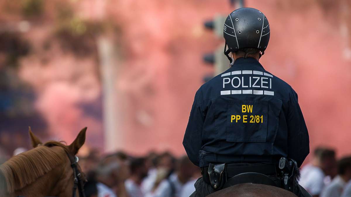 Angriff auf Polizist bei VfB-Heimspiel: Fußballfan muss hohe Geldstrafe zahlen