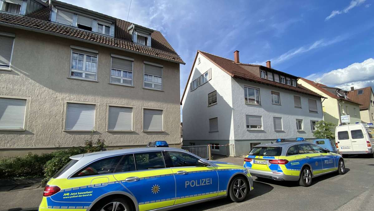 Leiche in Stuttgart-Wangen entdeckt: Sohn soll 55 Jahre alte Mutter getötet haben