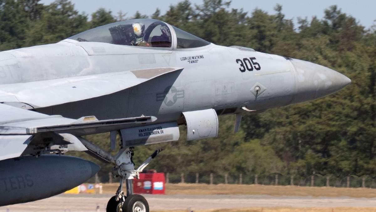 Kuriose Entdeckung beim Nato-Manöver: Rätsel um „Holzgerlingen“-Schriftzug auf US-Kampfjet