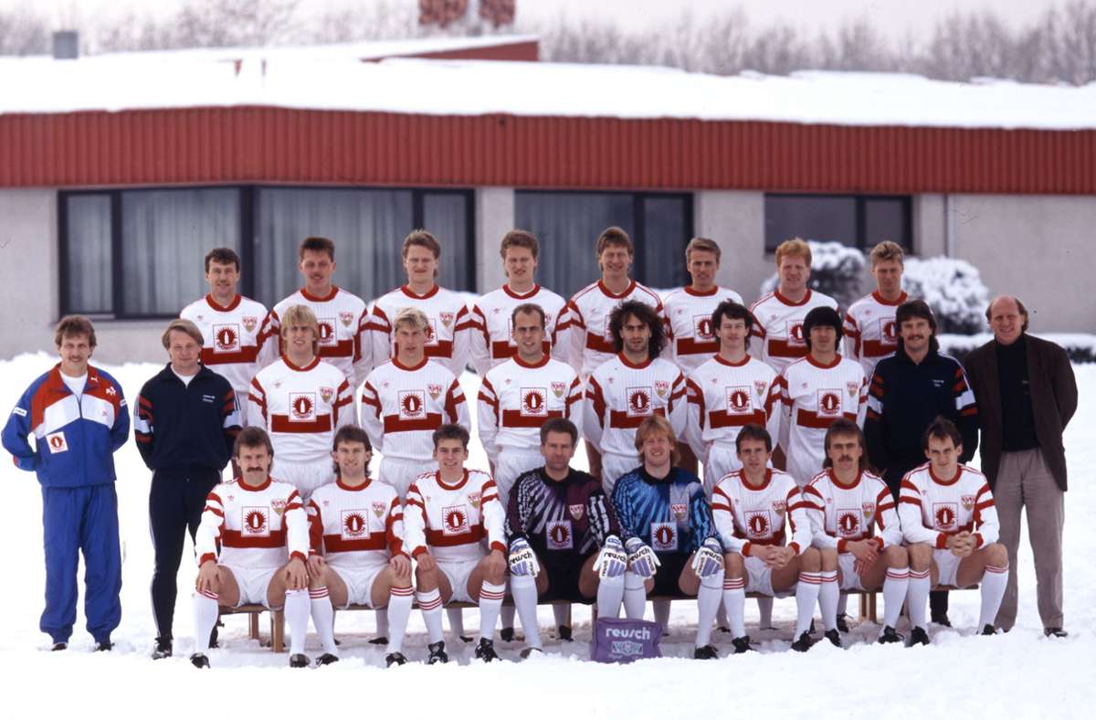 Im Winter gab es noch ein Foto – dann schon mit Christoph Daum als Trainer in der Saison 1990/1991.